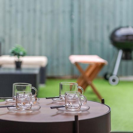 Three-Bedroom Bliss In London Town Zewnętrze zdjęcie