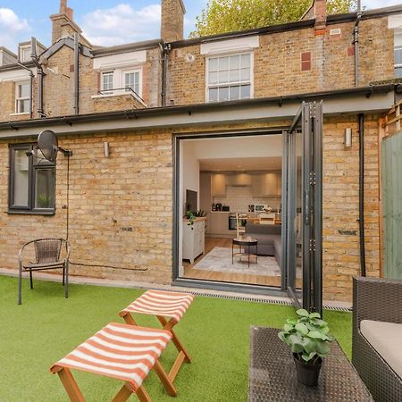 Three-Bedroom Bliss In London Town Zewnętrze zdjęcie