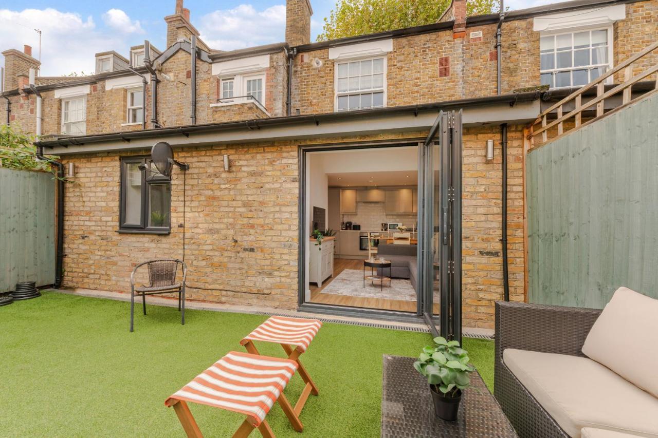 Three-Bedroom Bliss In London Town Zewnętrze zdjęcie